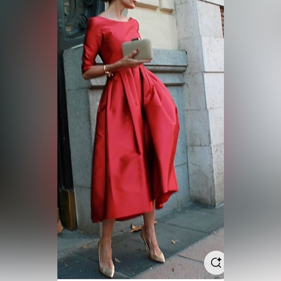 STYLEWE Red A-Line Dress with Bateau Neckline and Cuffed Sleeves - Picture 1 of 2